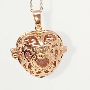 Open rose gold heart essential oil locket 18 inches‎ in length lobster class